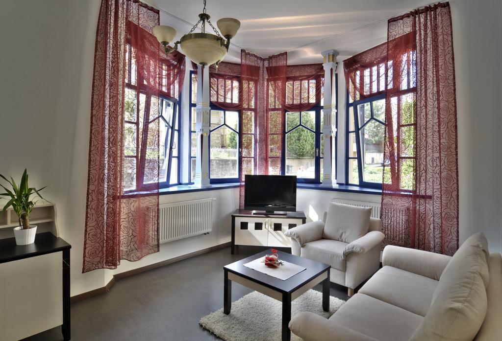 Luxury Spa & Wellness Vila Valaska Luhacovice Luaran gambar